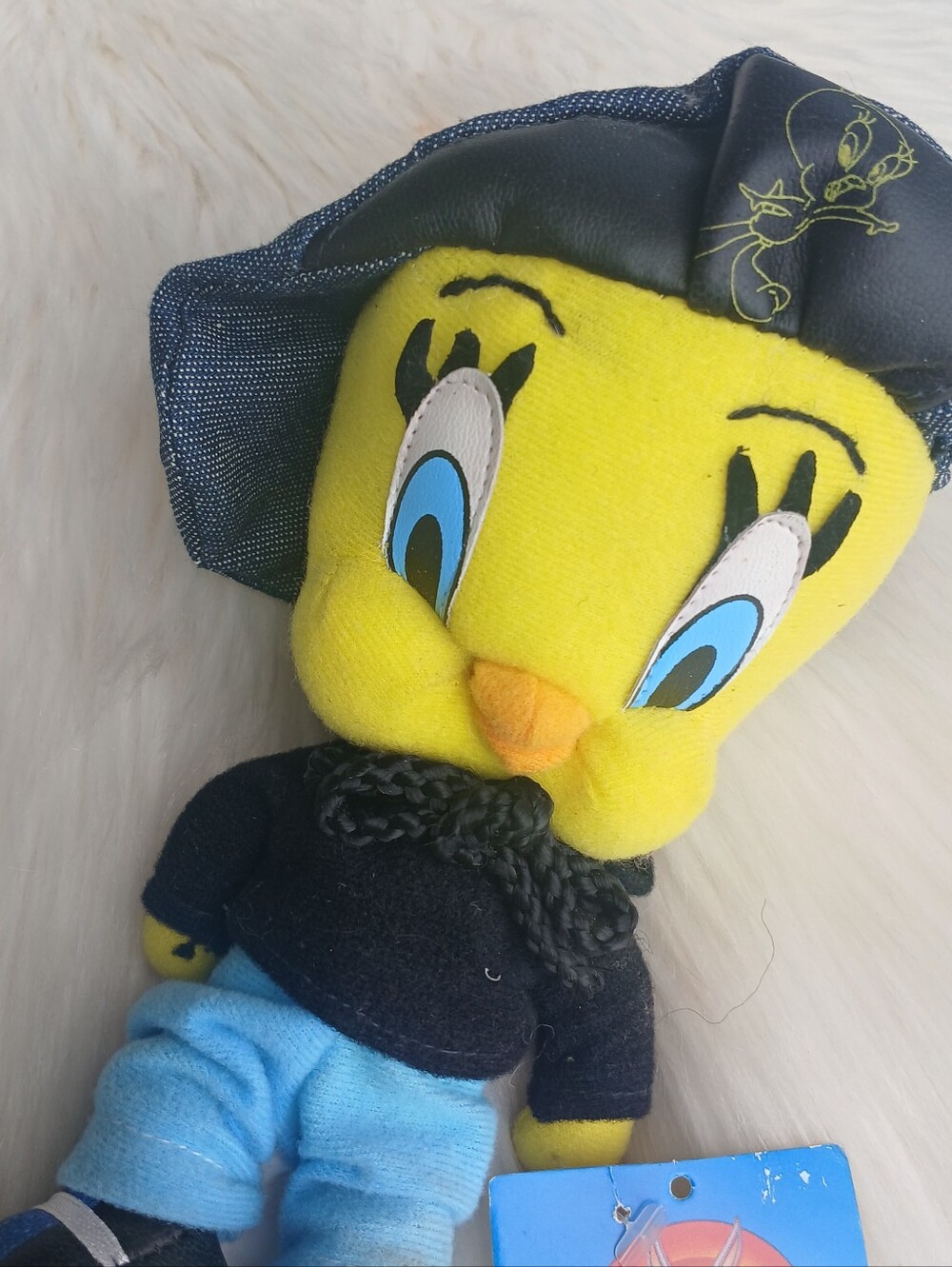 Vintage Tweety Bird Hip Hop Plush Stuffed Animal Toy 1998 Looney Tunes 90s 1990s